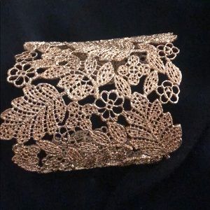 Kendra Scott cuff bracelet